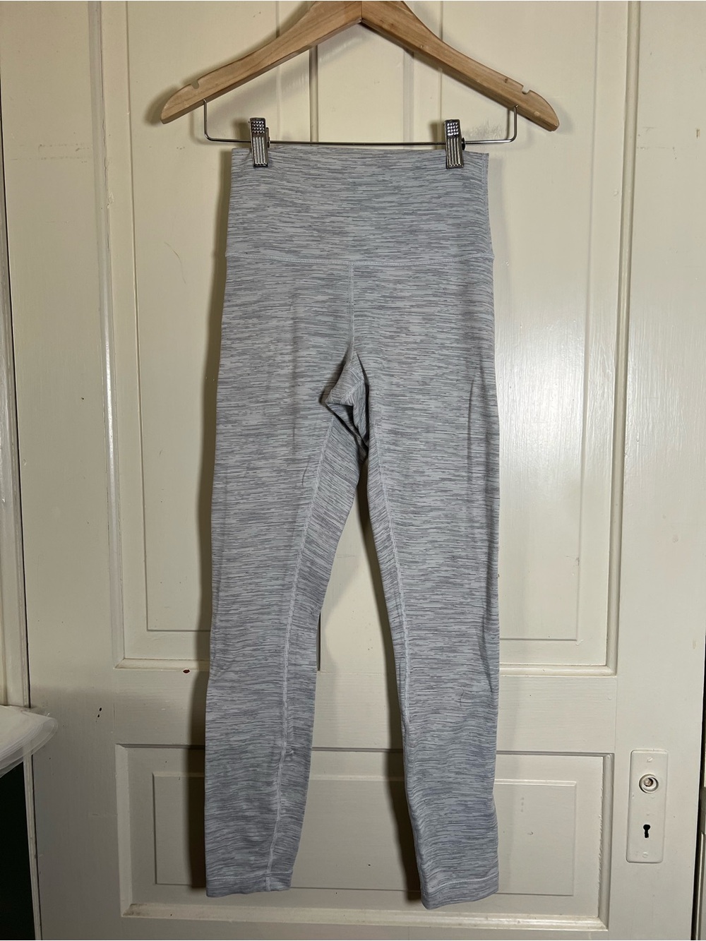 Lululemon Wunder Under Hi-Rise 7/8 Tight 25" Ice Grey Alpine White Size 4